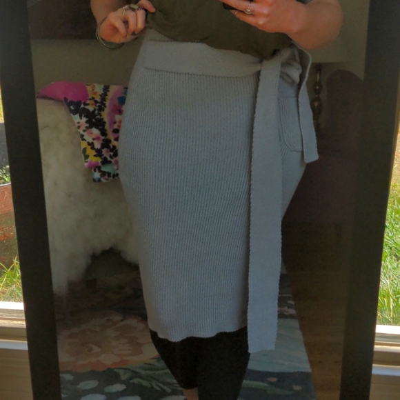 Woven Long Pencil Skirt by German Designer Bless - Picture 6 of 7